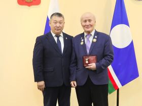 Почетные звания присвоили девяти наставникам Якутии