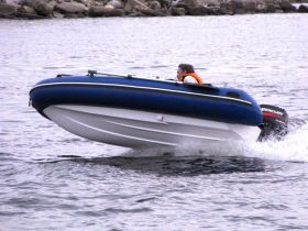 Лодка РИБ AQUA BOAT 420