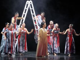 Театр Олонхо открыл 18-й сезон спектаклем «Орфей и Эвридика»