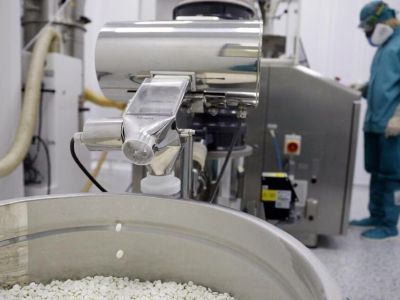 На запуск производства препарата от ковида "Мир-19" выделят почти 400 млн рублей 