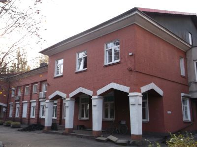 Здание вокзала "Холландербаум"