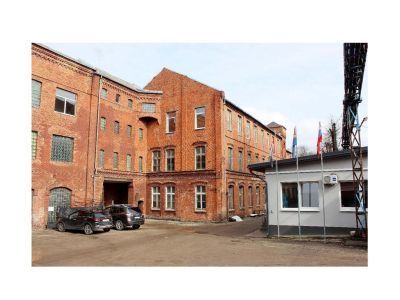 Комплекс зданий пивоваренного завода братьев Бернекер: административно-производственный корпус с переходом, производственный корпус с переходом, подземный переход