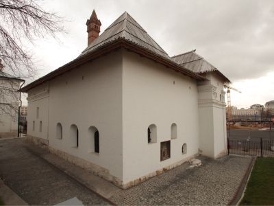 Старый Английский двор