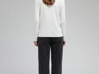 Водолазка прямого кроя