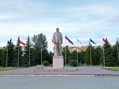 Памятник В.И.Ленину