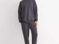 Тёмно-серый свитшот с нашивкой Глория Джинс