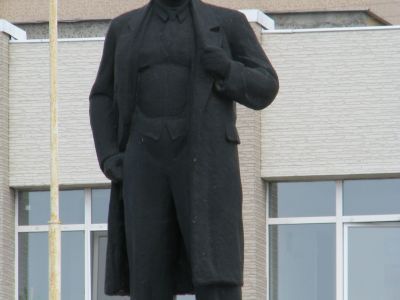 Памятник В.И. Ленину