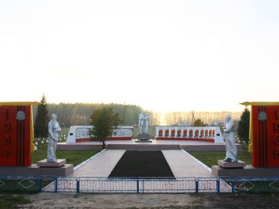 Мемориальный комплекс воинам, погибшим в годы Великой Отечественной войны (1941-1945 гг.)