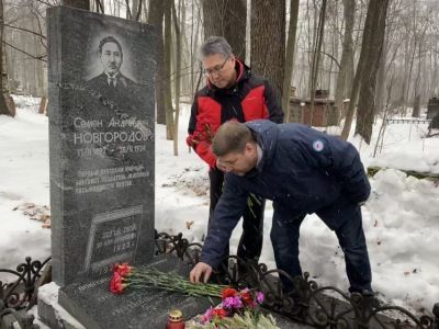 В Санкт-Петербурге почтили память создателя якутской массовой письменности Семена Новгородова