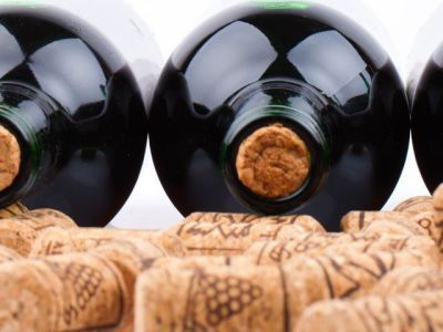 В России началась весенняя дегустация отечественных вин