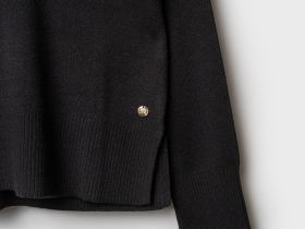 Комплект трикотажный для девочек: джемпер, брюки