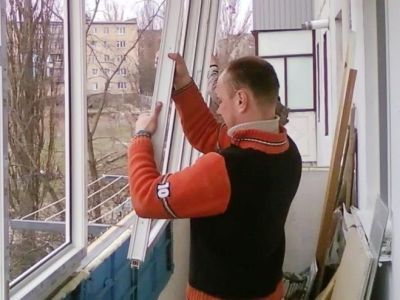 Остекление балкона - возможен ли штраф?