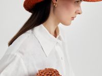 Шляпа плетеная