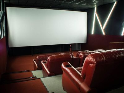 Кинотеатр AquaCinema