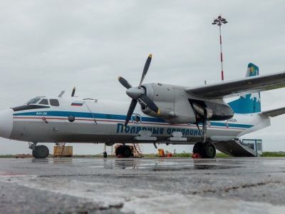 Самолет Ан-26 вернулся в аэропорт Якутска из-за неисправности