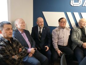 О победах и проигрышах: вышла книга о легендарном якутском борце Александре Иванове