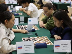 Этап Кубка мира по стоклеточным шашкам на призы Владимира Птицына проходит в Якутске
