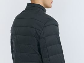 Утеплённая лёгкая куртка с воротником-стойкой, Серый