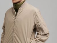 Куртка-бомбер на молнии