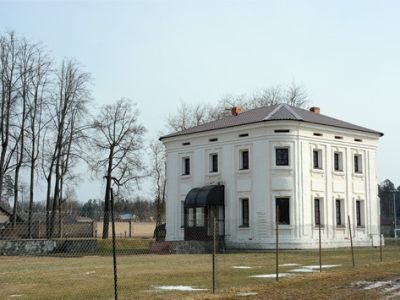 Флигель
