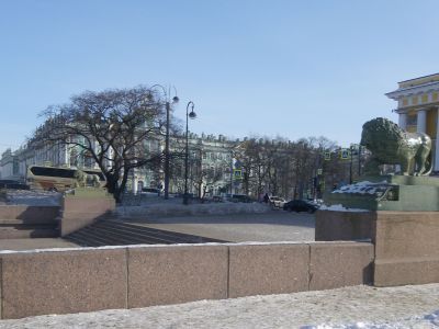 Спуск Дворцовый со львами и пристанью