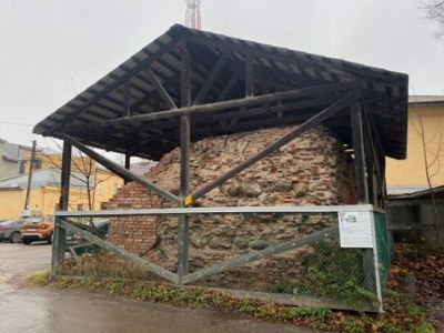 Остатки жилого дома