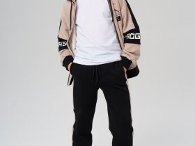 Комплект трикотажный для мальчиков: толстовка, брюки