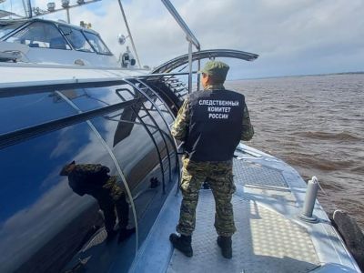 Семь человек пострадали в результате происшествия с теплоходом на Лене в Якутии