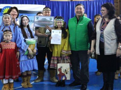 Снегоход за знание эвенкийского языка: в Тяне выбрали лучшую семейную династию