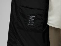 Утепленное пальто с утяжниками на талии