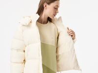 Женская короткая куртка Lacoste с капюшоном