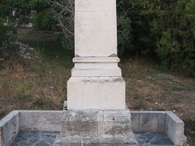 Могила подпоручика А.А. Тржетржевинского