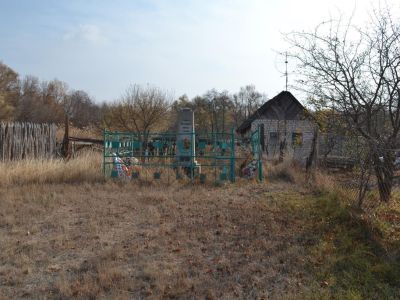 Братская могила советских воинов, погибших в период Сталинградской битвы