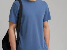 Футболка облегающего кроя из джерси