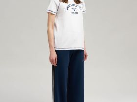 Футболка облегающего кроя из джерси