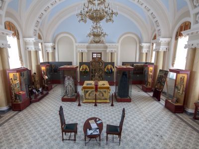 Музей-древлехранилище Александро-Невской лавры