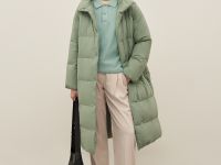 Пуховик с воротником-стойкой