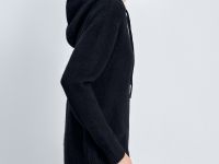 Вязаное худи прямого силуэта