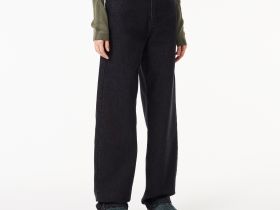 Женские прямые джинсы Lacoste