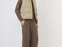 Стёганый утеплённый жилет с воротником-стойкой, Бежевый