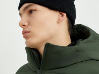 Вязаная шапка