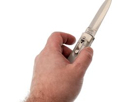 Нож автоматический Mikov Predator, сталь 420, рукоять серый пластик