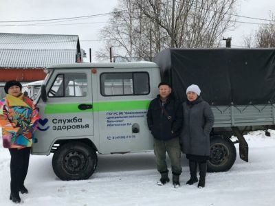 Амбулатория в Олекминском районе Якутии получила новый автомобиль