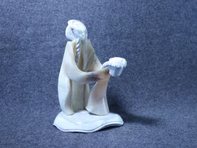 Якутский косторез победил на международном фестивале в Магадане