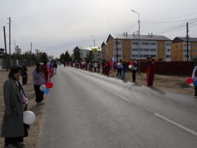 Вилюйск преображается: в День города на набережной «Поющие пески» зазвучала новая музыка
