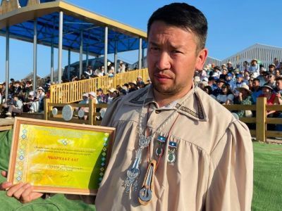 В конкурсе хомусистов Ысыаха Олонхо - 2023 победил уроженец Таттинского района