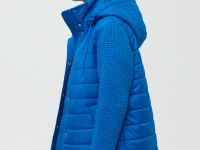 Утепленная куртка с вязаными рукавами