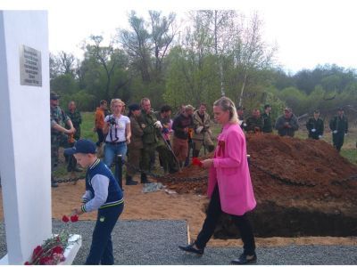 Обелиск воинам лыжного батальона 29 стрелковой дивизии, погибшим в 1943 г. в боях с немецко-фашистскими захватчиками