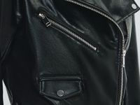 Короткая косуха из искусственной кожи, Черный