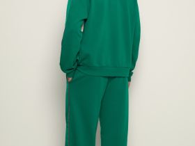 Олимпийка с контрастной отделкой из капсулы ретро